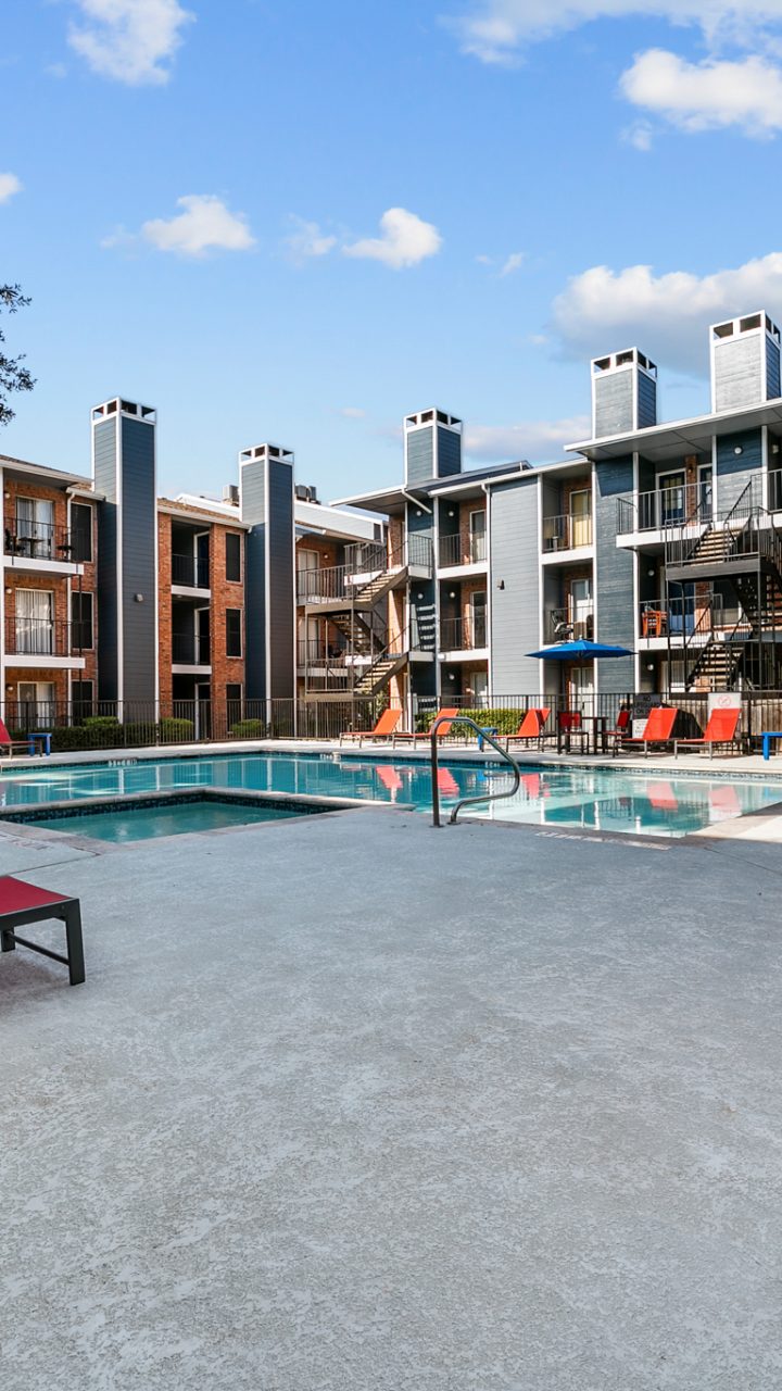 Apartments for Rent in Dallas, TX Landing at McCallum